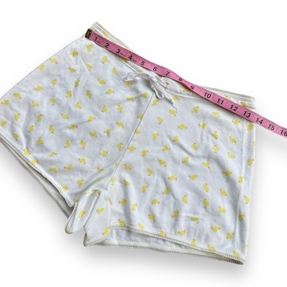 Target White and Yellow Easter Baby Chick Pajama Shorts | Size Medium - Picture 3 of 7
